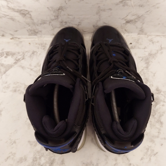 Pre-owned 2018 Jordan 6 rings - Picture 6 of 11